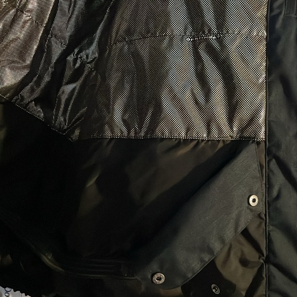 Columbia Coat - Picture 11 of 16